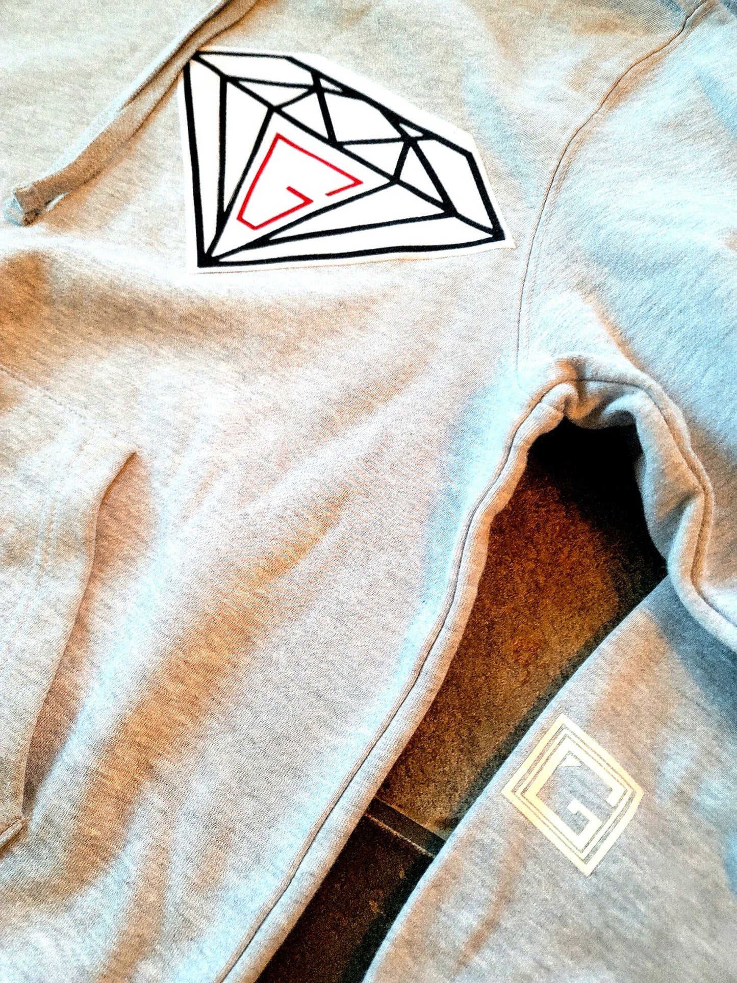 BLACK ENIGMA DIANOND/white diamondred G hoodie